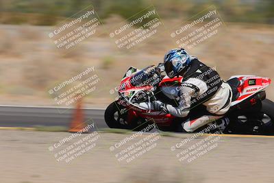 media/Oct-09-2022-SoCal Trackdays (Sun) [[95640aeeb6]]/Turn 15 Inside Distant Pans (1145am)/